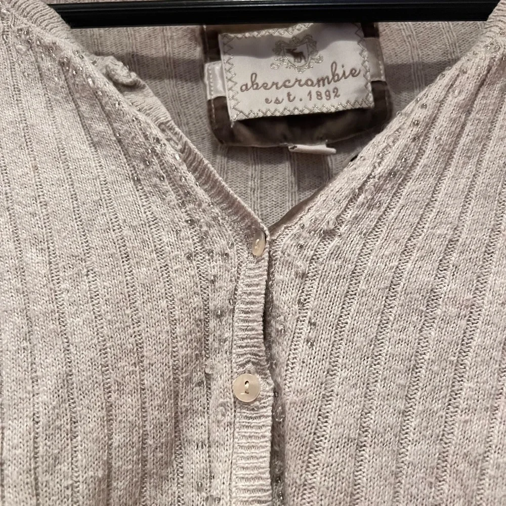 Abercrombie sweater with beading. - Picture 1 of 4